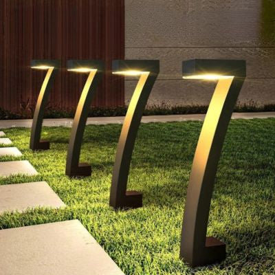 Lampe solaire exterieur de jardin LED élégante et fonctionnelle